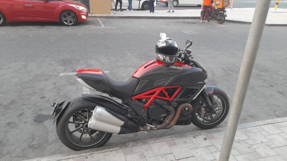 Ducati deval carbon - 6