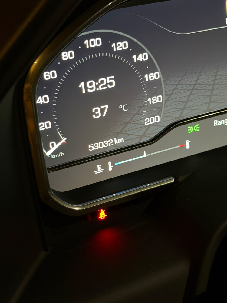 2023 GMC Sierra 1500 AT4 - 4