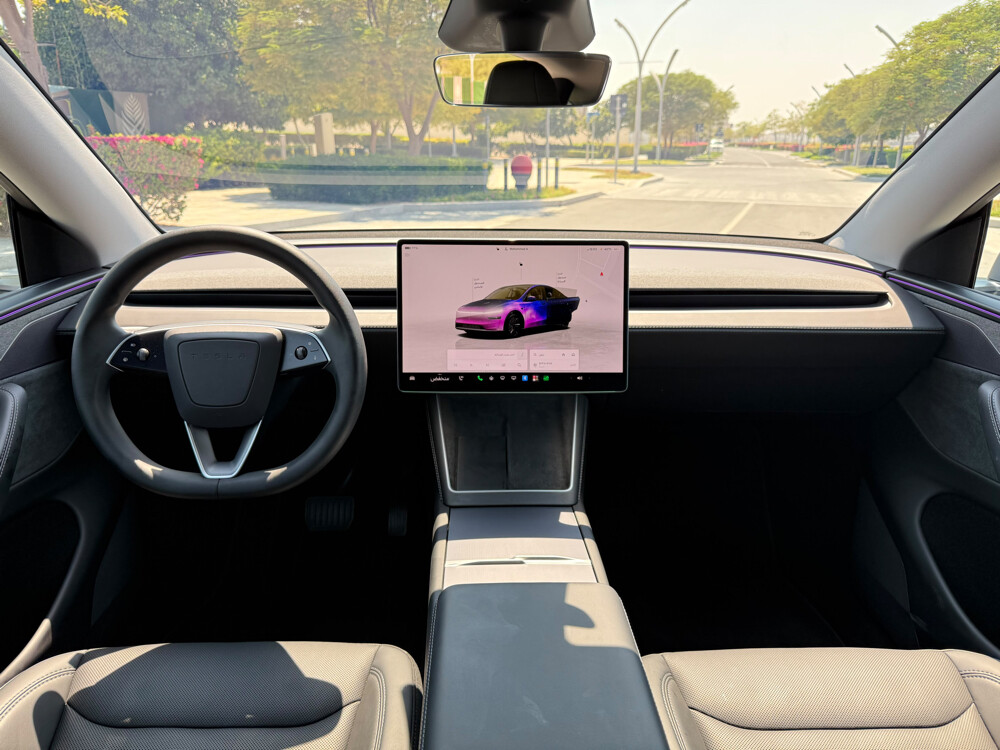Tesla model Y 2025 - 10