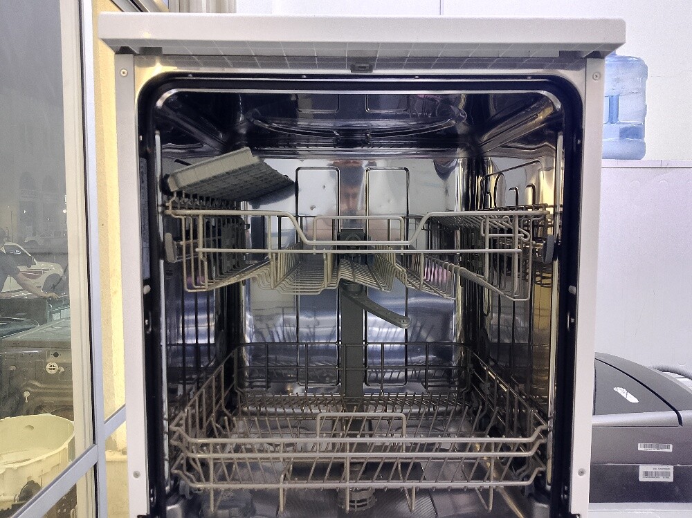 Samsung Dishwasher - 2