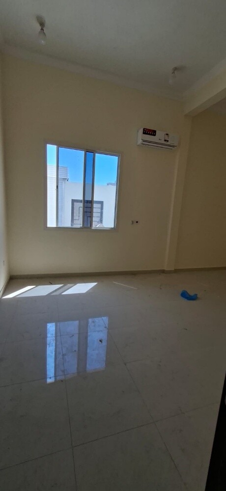 بيت شعبي للبيع في السلطة الجديدة - 4