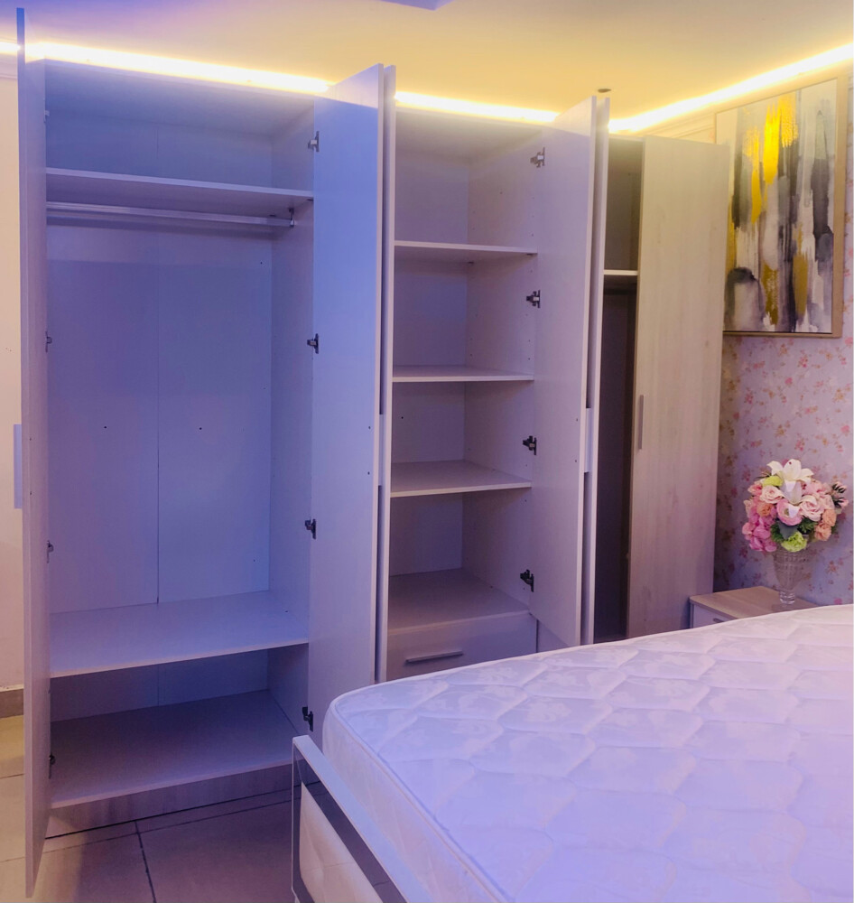 For Sell King Bedroom Set  - 3
