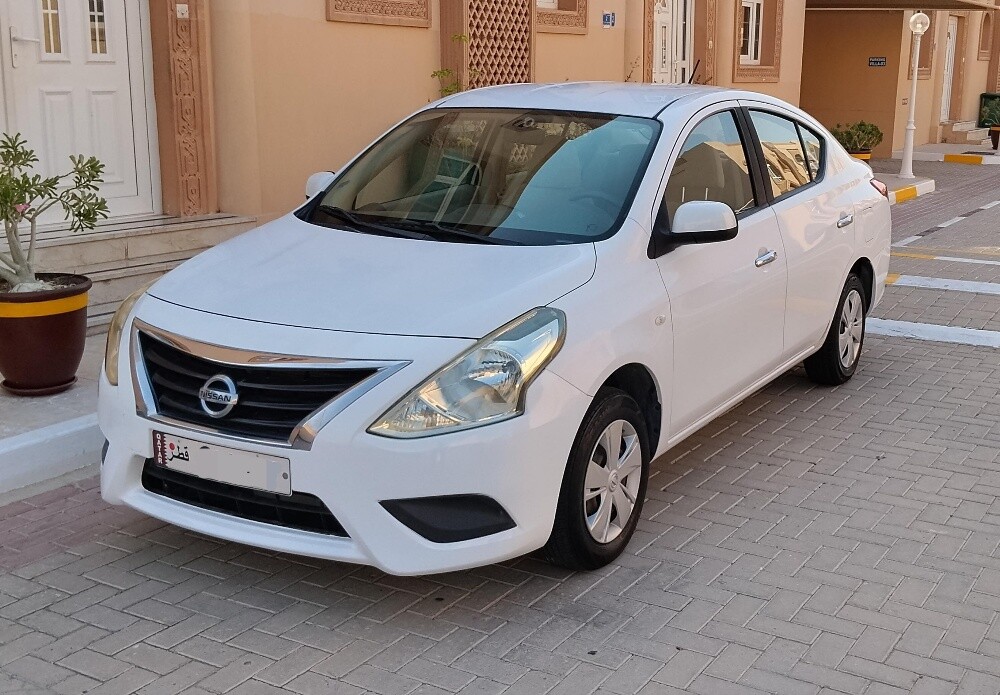 Nissan sunny low mileage 53000 only - 10