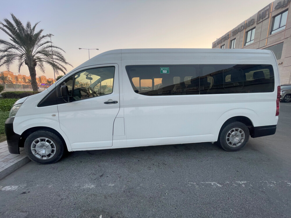 hiace toyota - 4