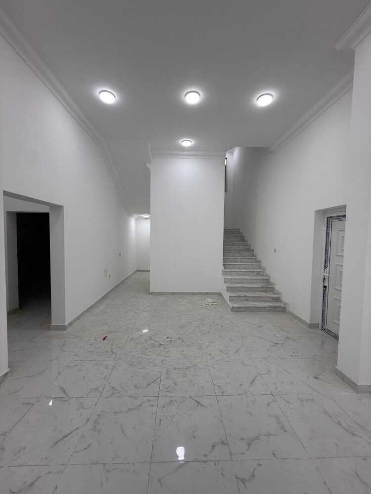 For rent in Muaither, brand new vil - 19