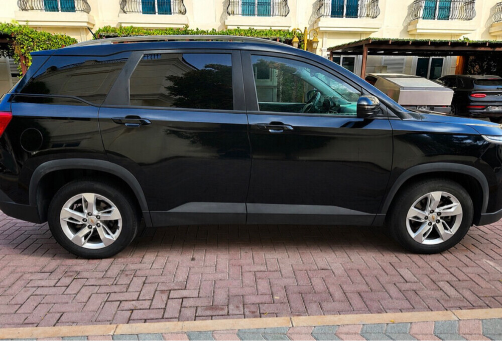 Chevrolet Captiva - 7 Seater SUV - 4