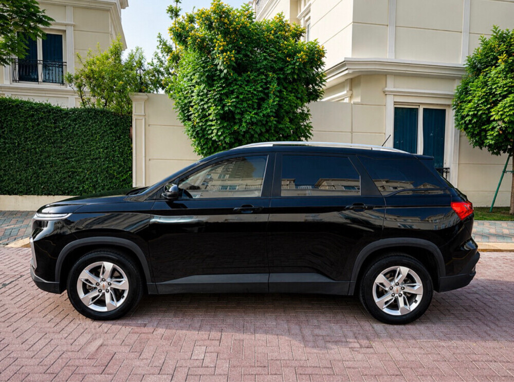 Chevrolet Captiva - 7 Seater SUV - 7