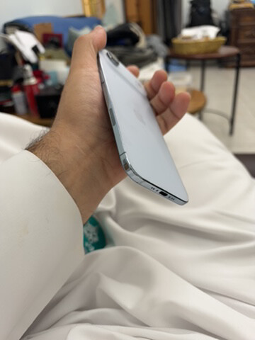 I phone 17 air 1TB 2025 12GB ram - 2