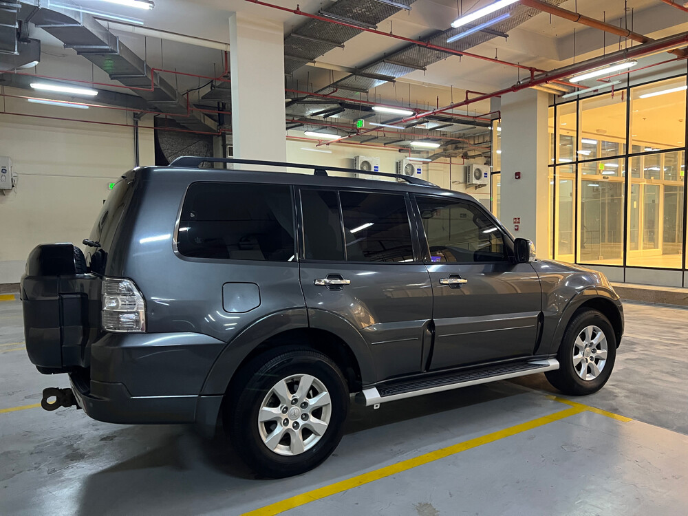 Mitsubishi Pajero 2019 V6 3.5CC - 7
