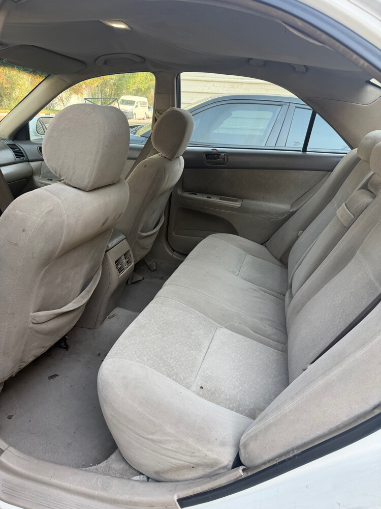 Toyota Camry - 8
