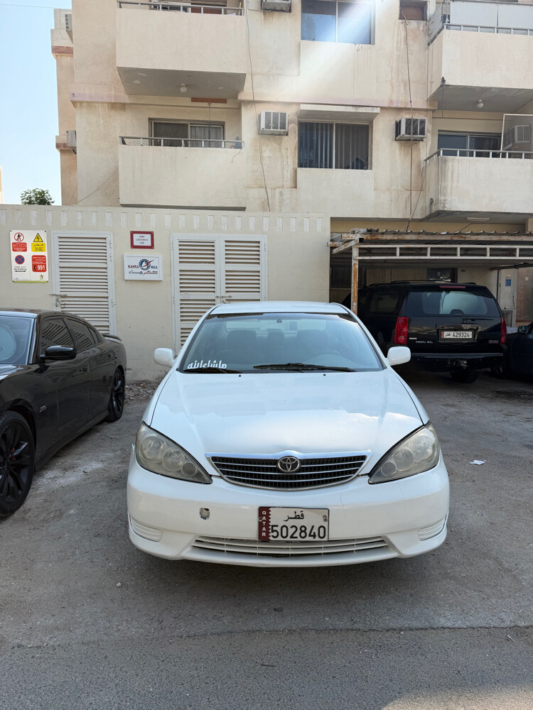 Toyota Camry - 5