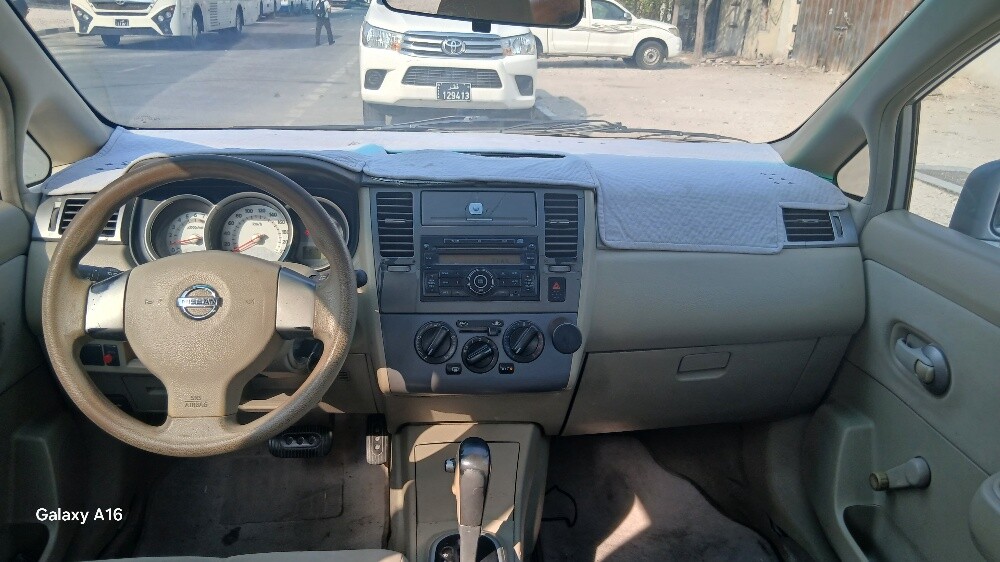 Nissan Tida 1.6 automatic 2010 - 3