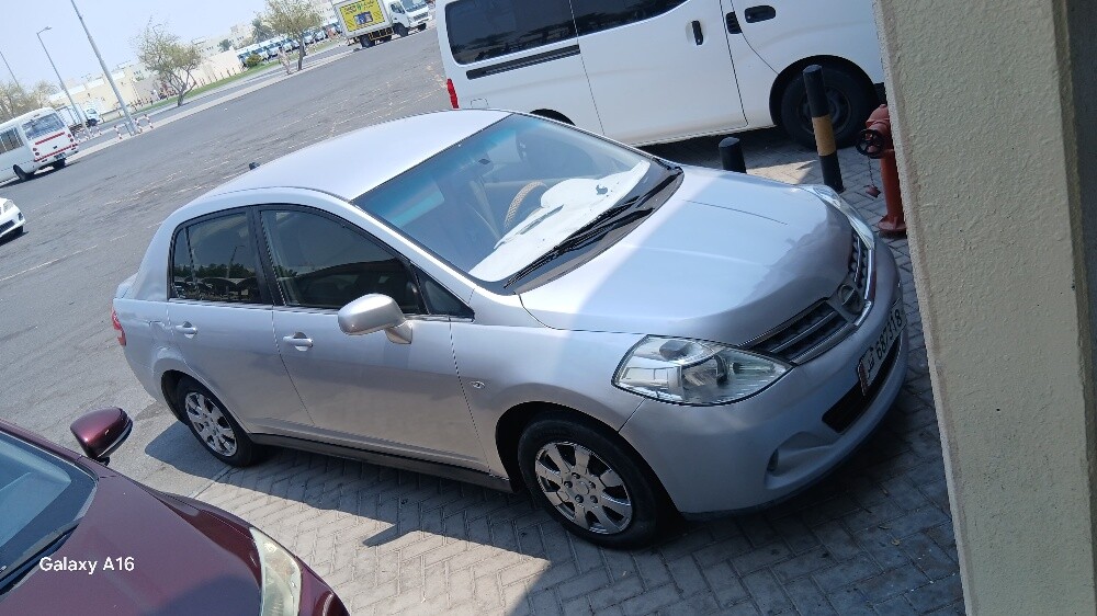 Nissan Tida 1.6 automatic 2010 - 4
