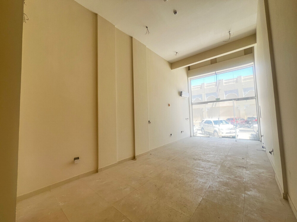 Commercial shop for rent almuntazh - 5