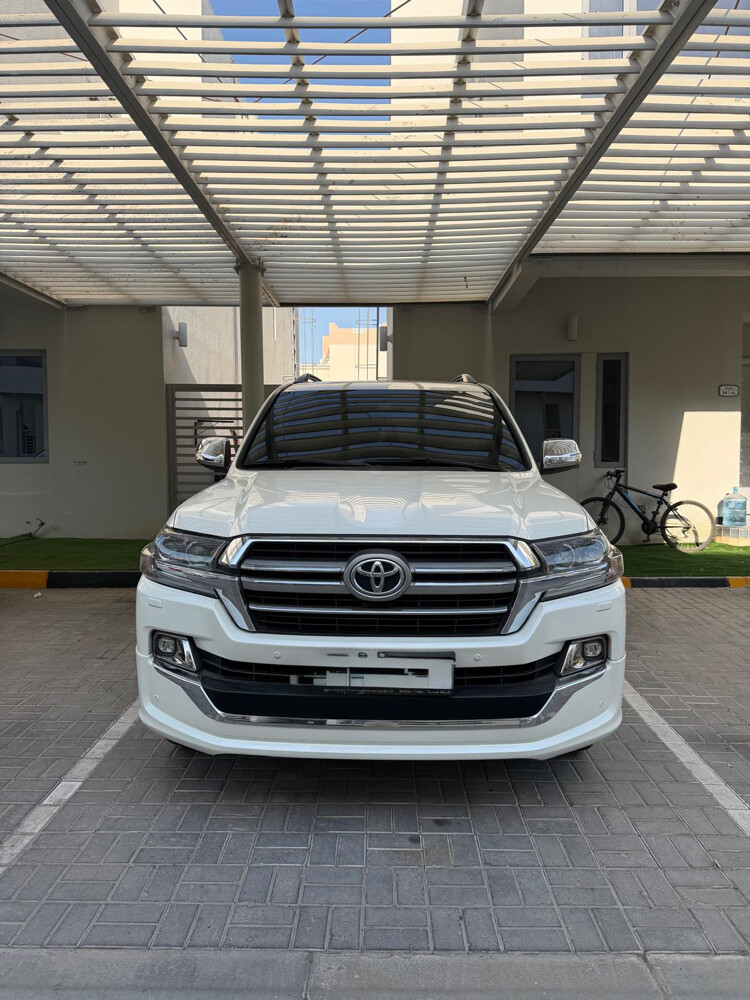 LAND CRUISER GXR GRAND TOURING 2019 - 1