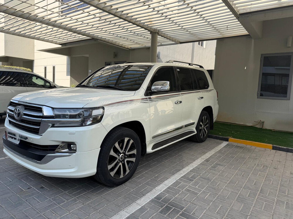 LAND CRUISER GXR GRAND TOURING 2019 - 3