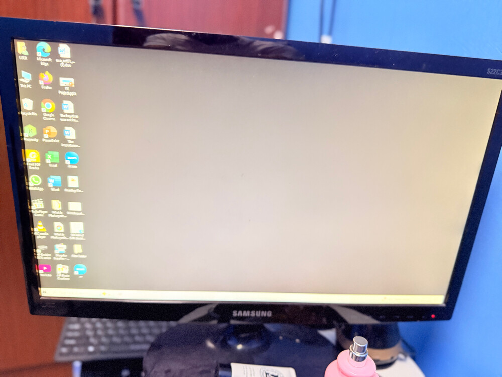 Complete Desktop Computer Set - 2
