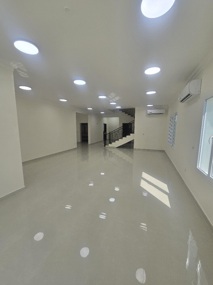 For rent new villa - in Al Thumama - 3
