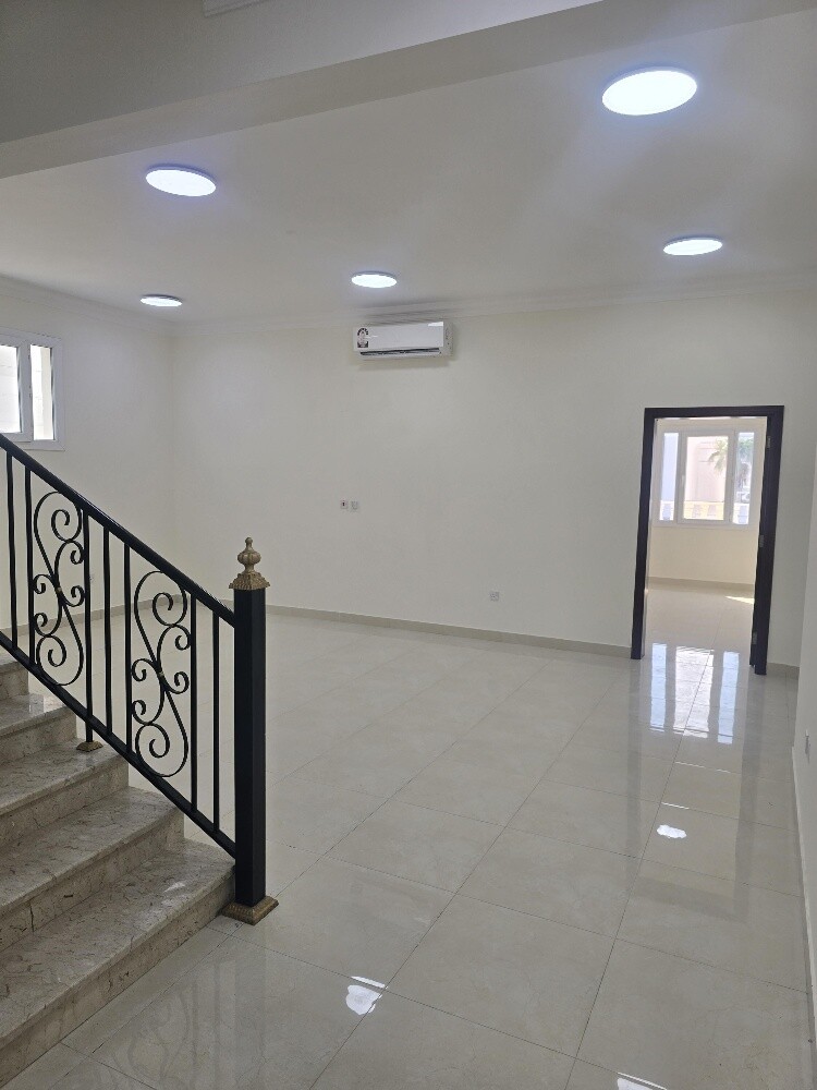 For rent new villa - in Al Thumama - 18