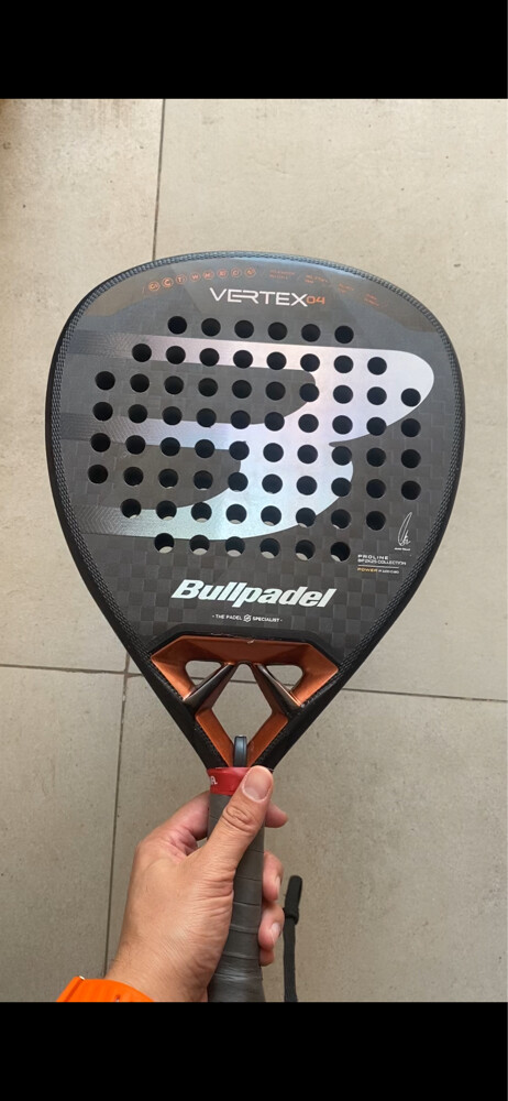 Bullpadel Vertex 04 Padel racket - 1