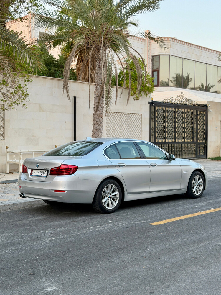 BMW 520i 2015 - 2