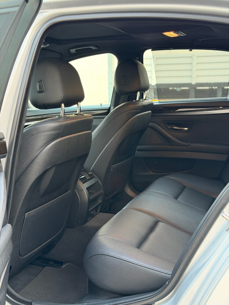 BMW 520i 2015 - 4