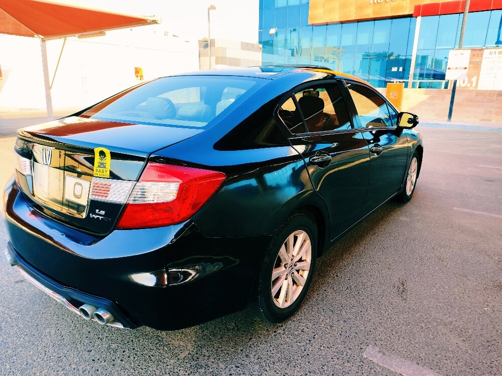 HONDA CIVIC 2012 FULL OPTION - 9