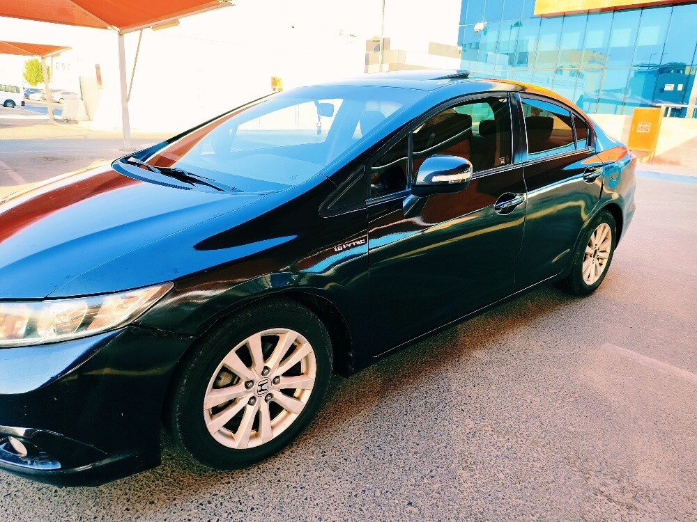 HONDA CIVIC 2012 FULL OPTION - 12