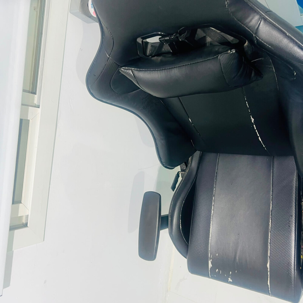 gaming chair - 2
