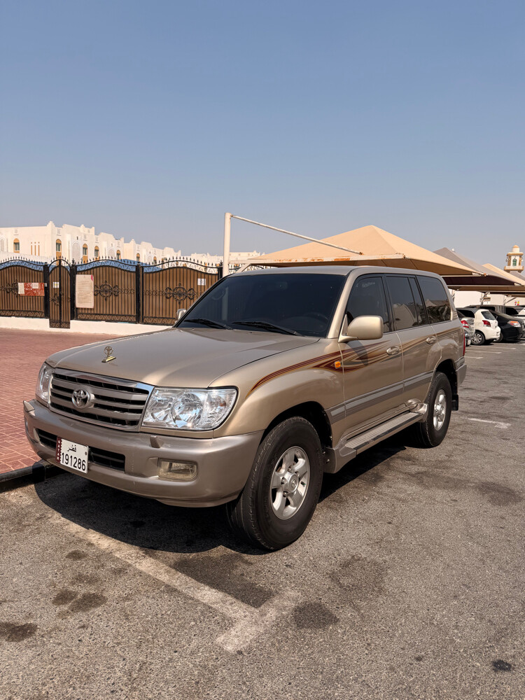 Toyota Land Cruiser GXR - 6