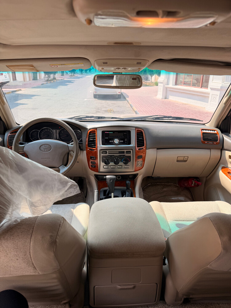 Toyota Land Cruiser GXR - 7