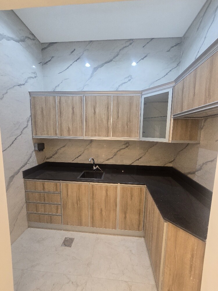For sale. Two independent villas. F - 18