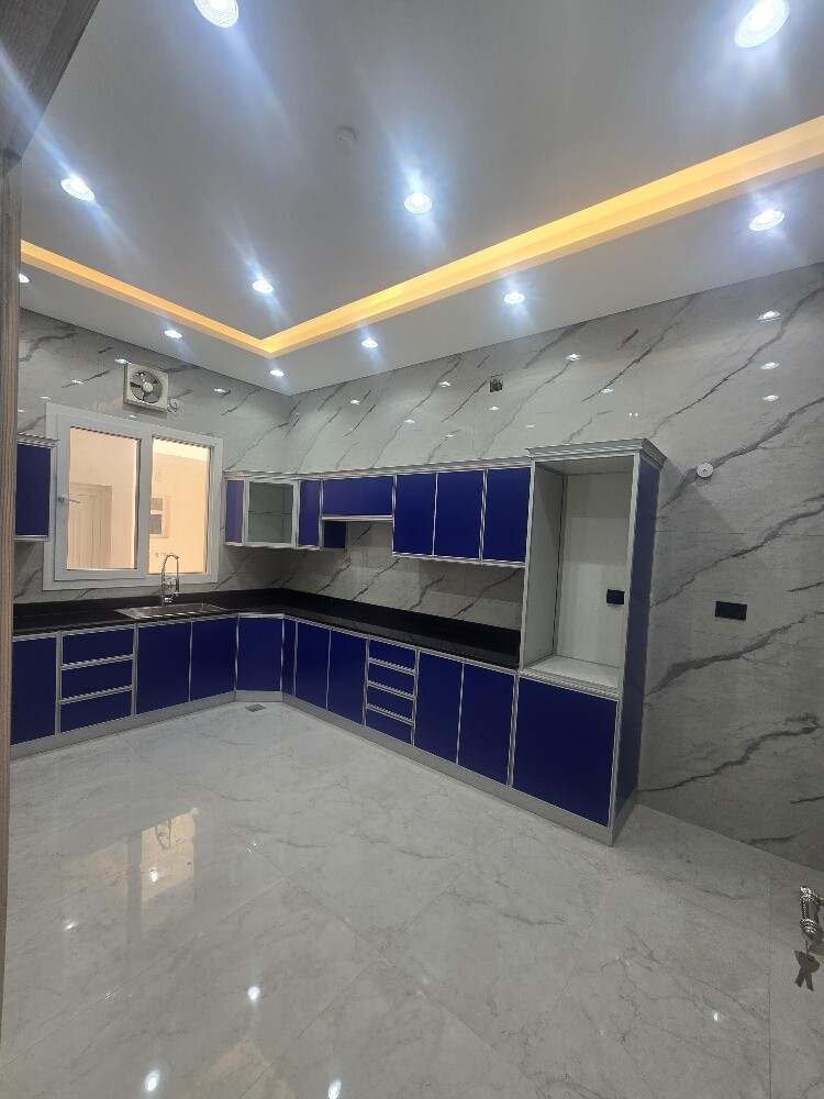 For sale. Two independent villas. F - 11