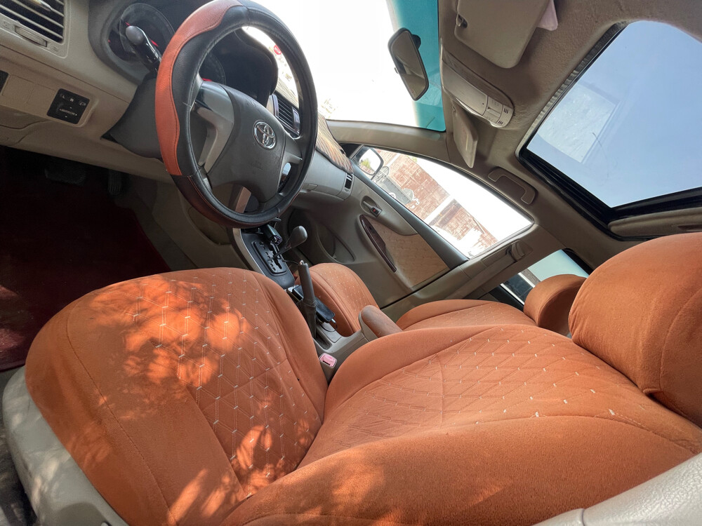 Toyota Corolla full option - 4
