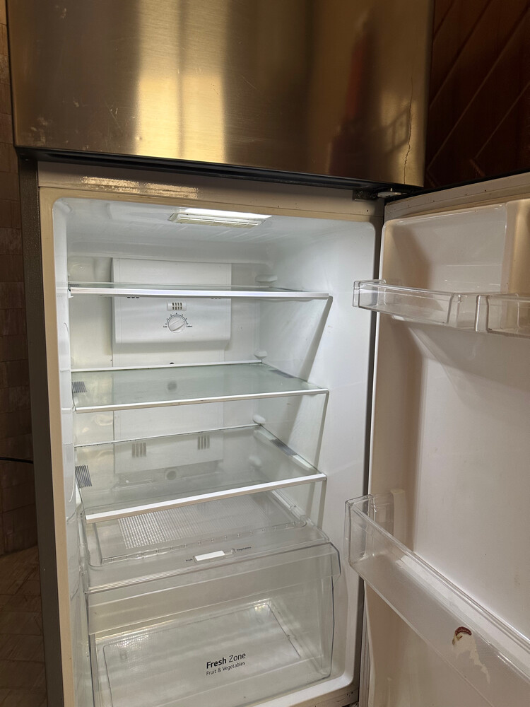 Refrigerator with Good cooling - 2