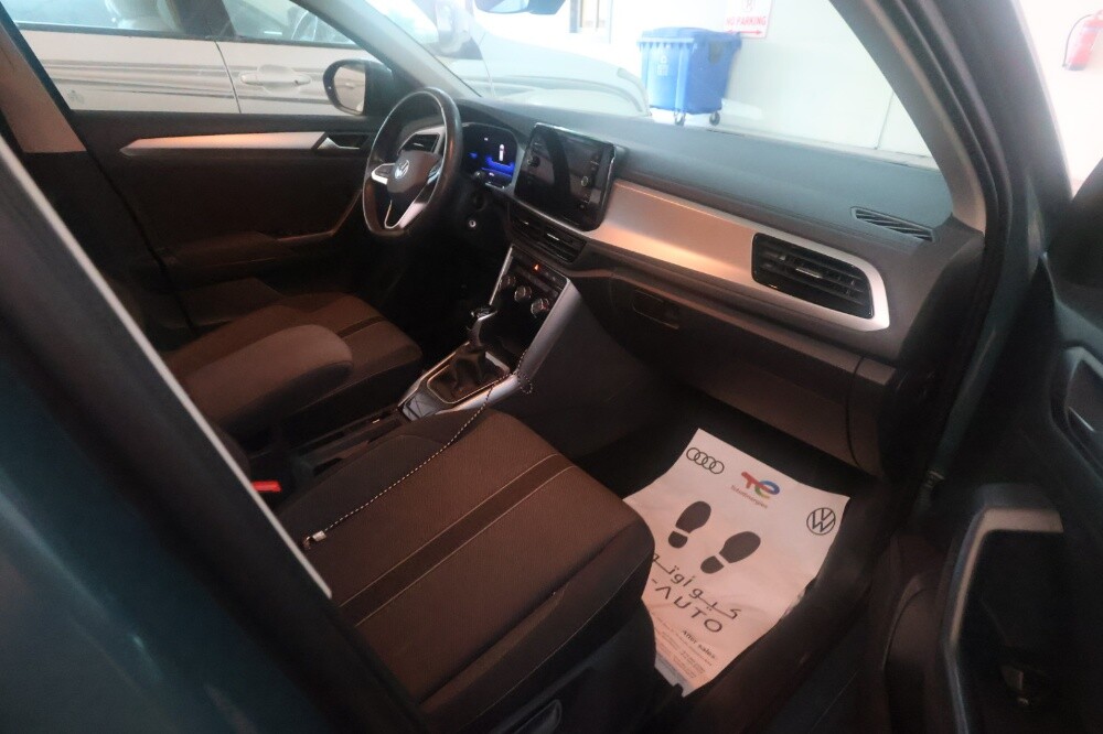Volkswagen T-Roc - 2