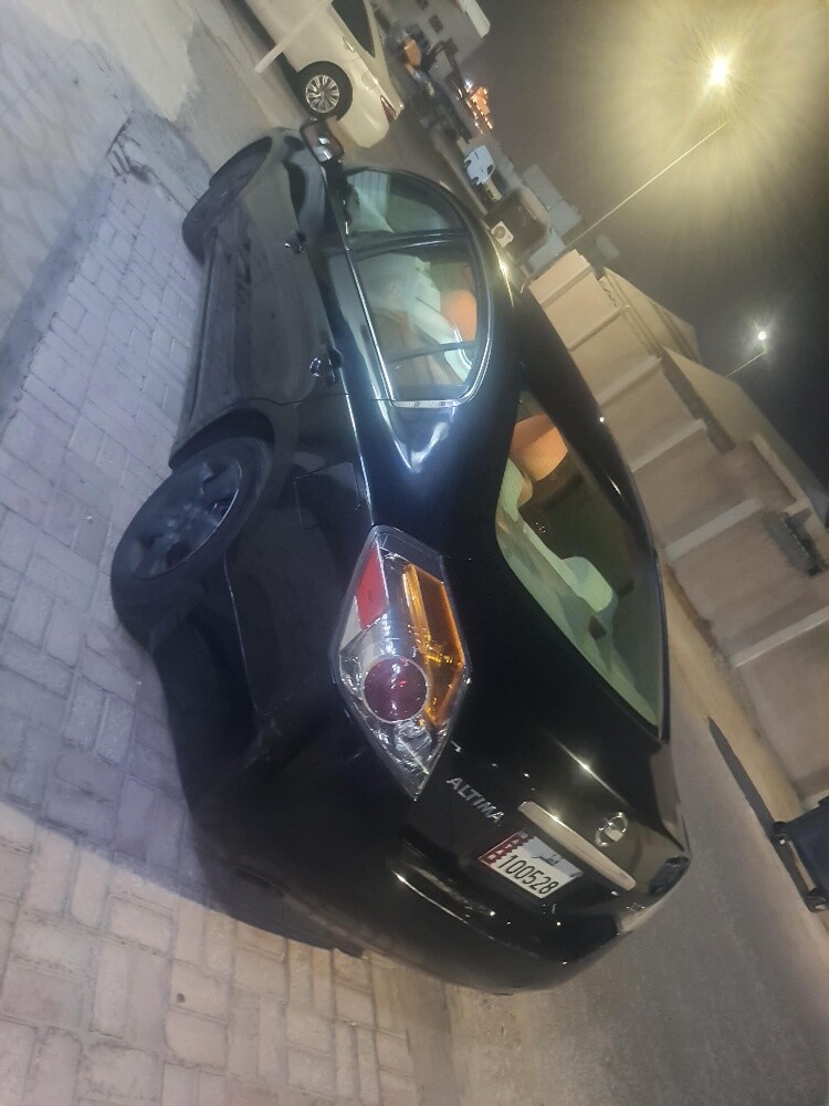 للبيع نيسان التيما نظيفة - 2