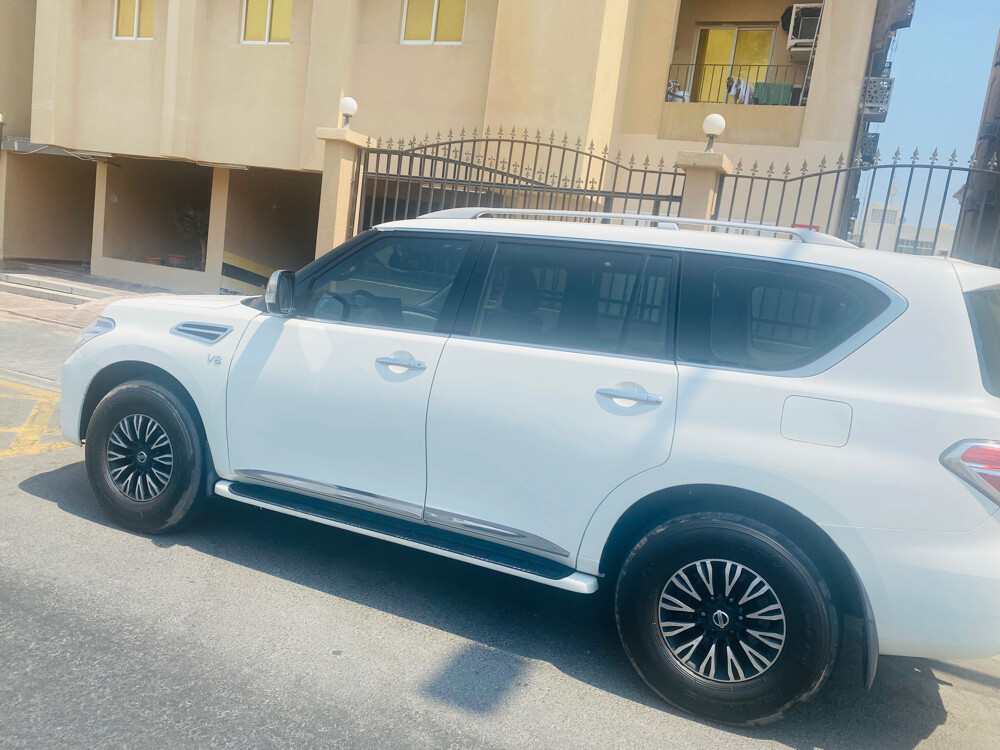 Nissan Patrol Platinum, 320 - 3