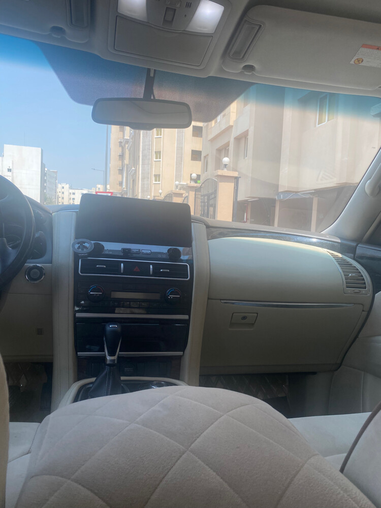 Nissan Patrol Platinum, 320 - 9
