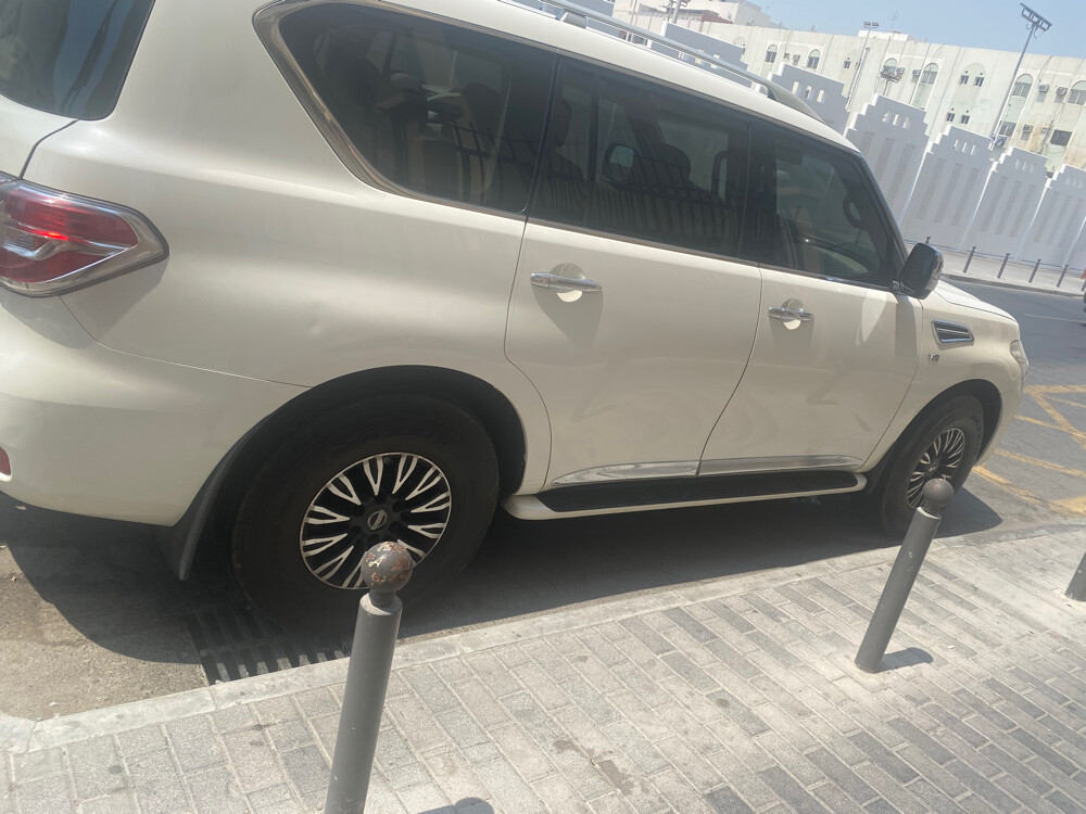 Nissan Patrol Platinum, 320 - 5
