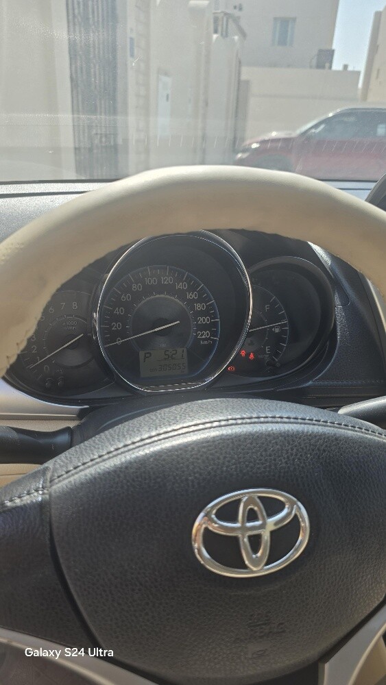 Toyotta Yaris 2014 55046312 - 5