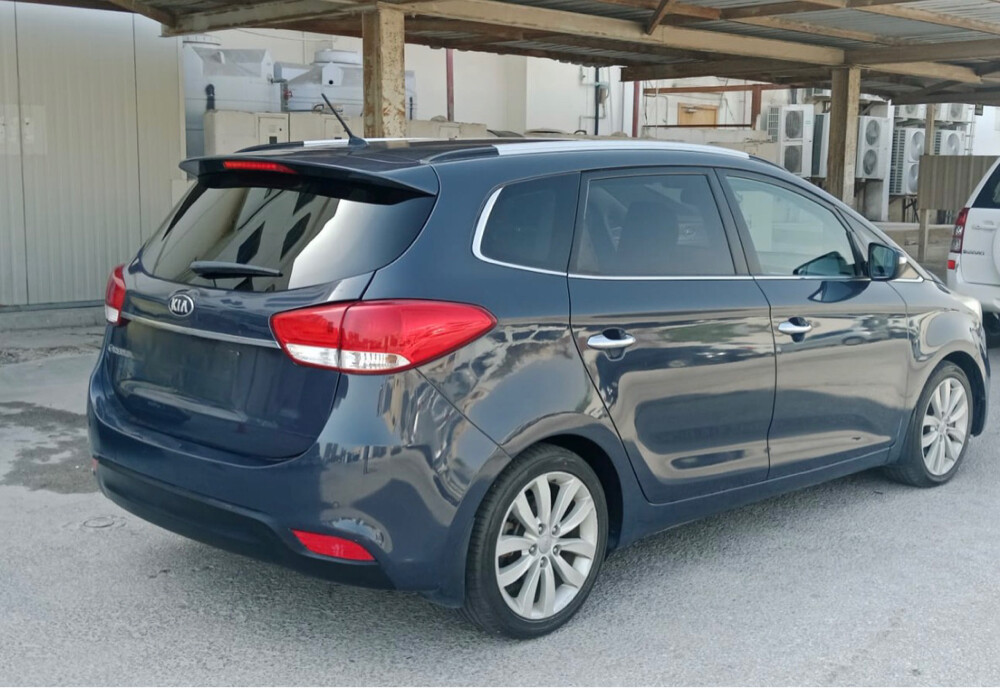 Kia Carens 2014 - 2