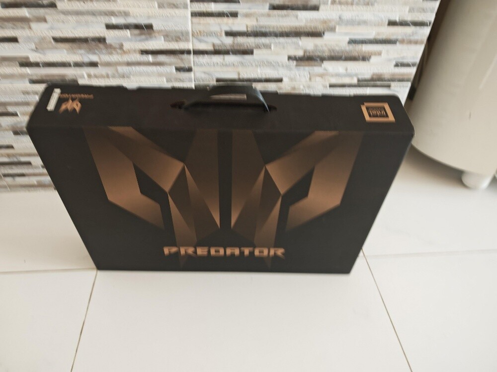 Acer Predator Helios 16 RTX4080 - 3