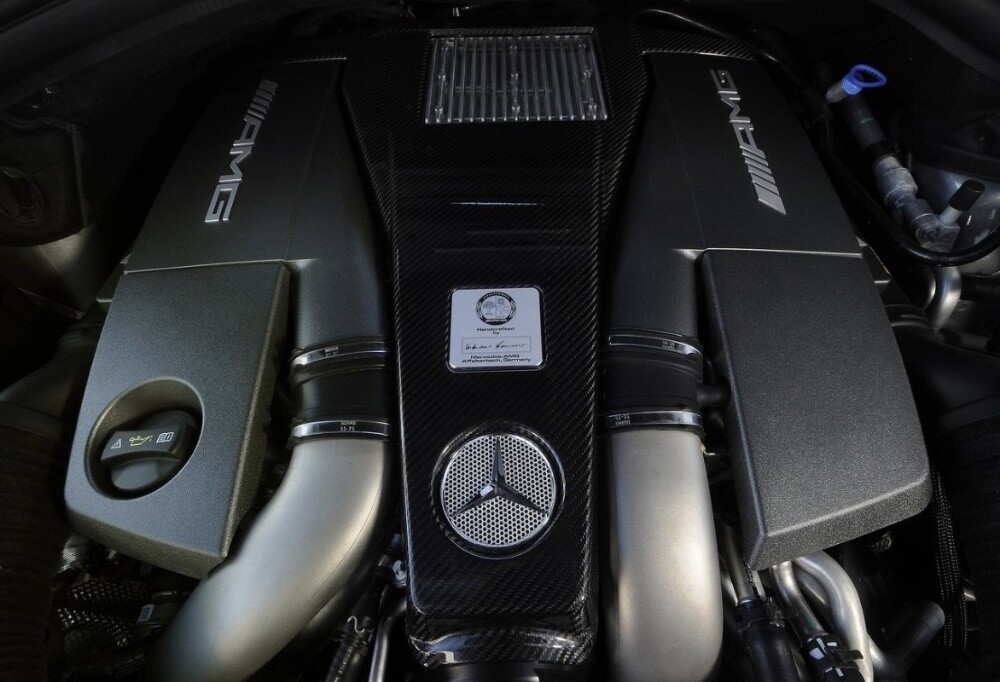 Mercedes Benz ML 63 AMG - 6