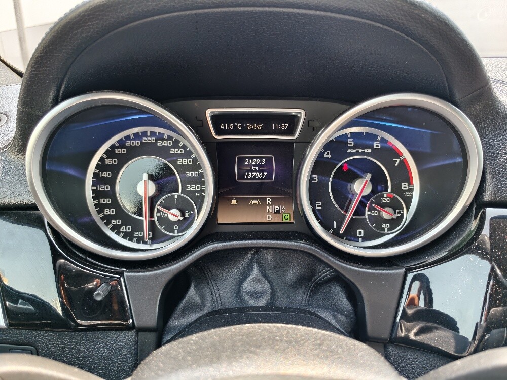 Mercedes Benz ML 63 AMG - 5