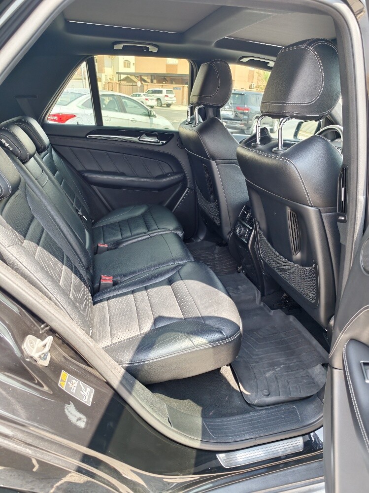 Mercedes Benz ML 63 AMG - 3
