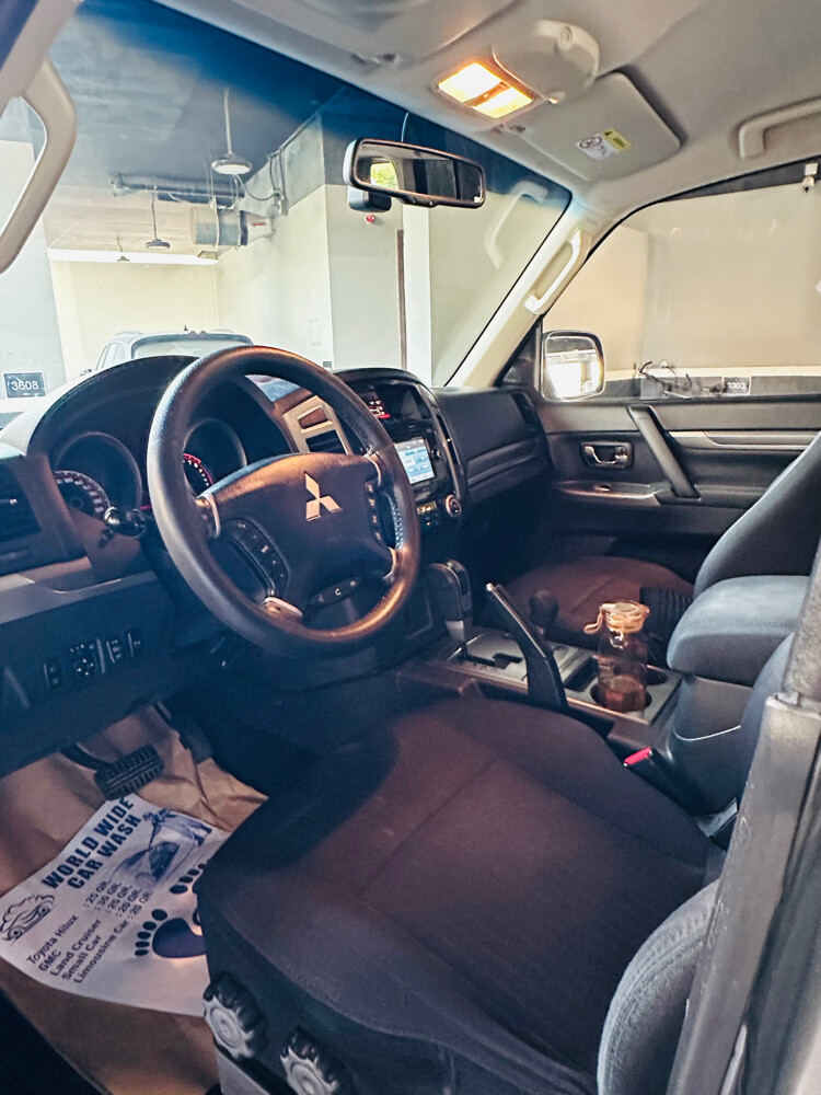 MITSUBISHI PAJERO 2020 - 5