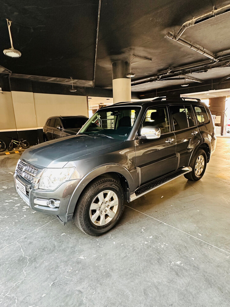 MITSUBISHI PAJERO 2020 - 6