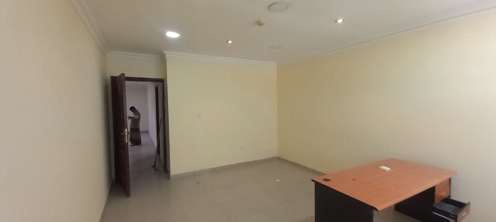 office for rent muither commercia - 10