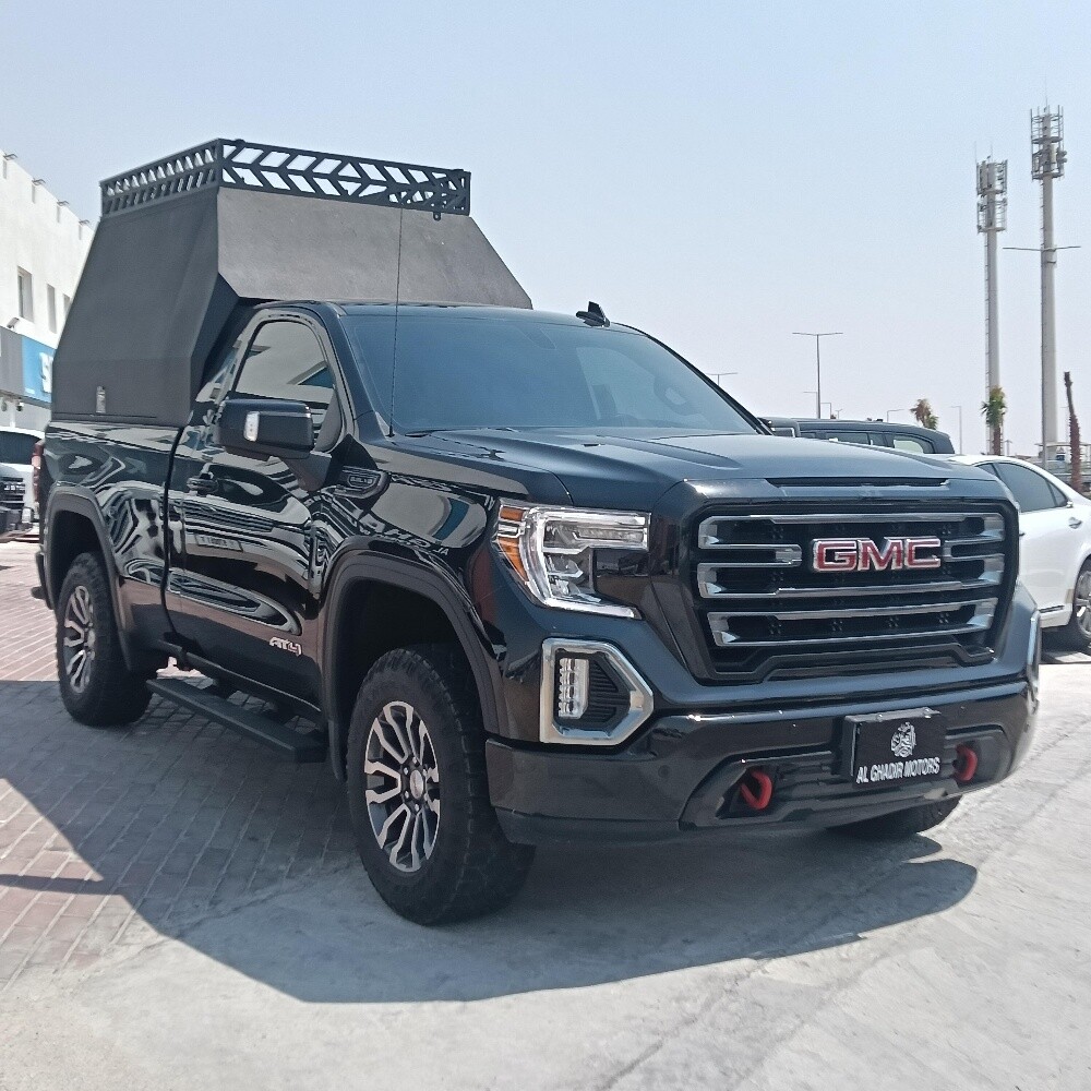 جيمس اي تي فور 2022 اسود - 3